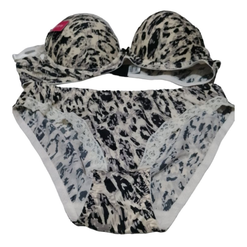 set bra Cleopatra berkualitas nyaman dipakai