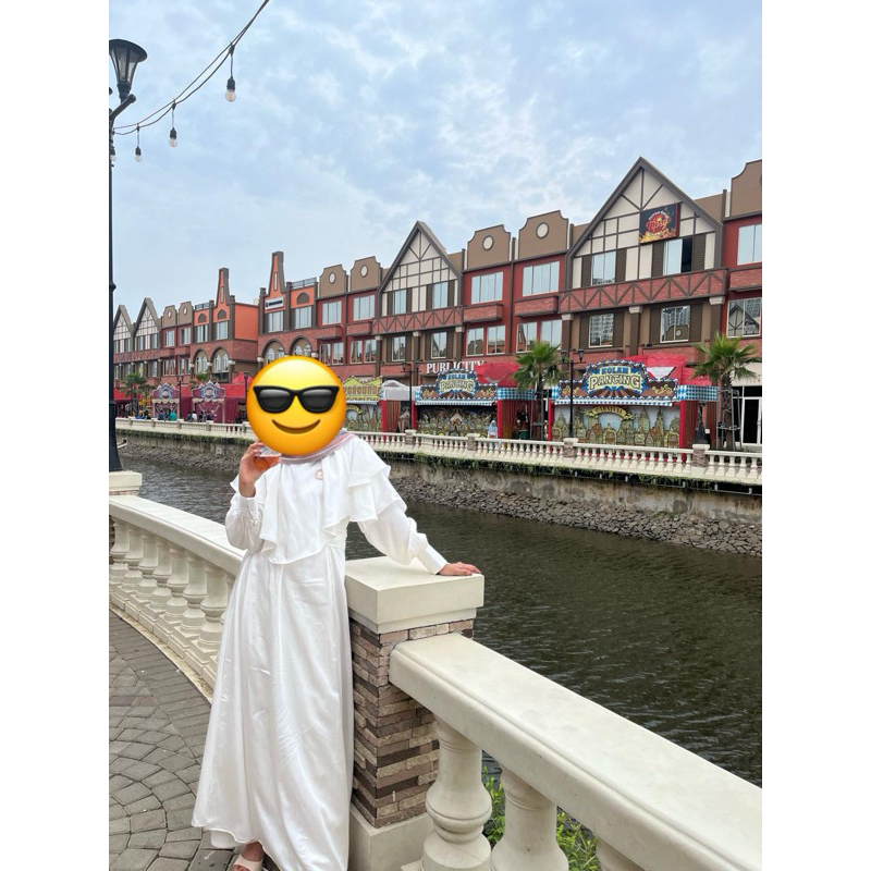 PRELOVED Dress Vanilla Hijab