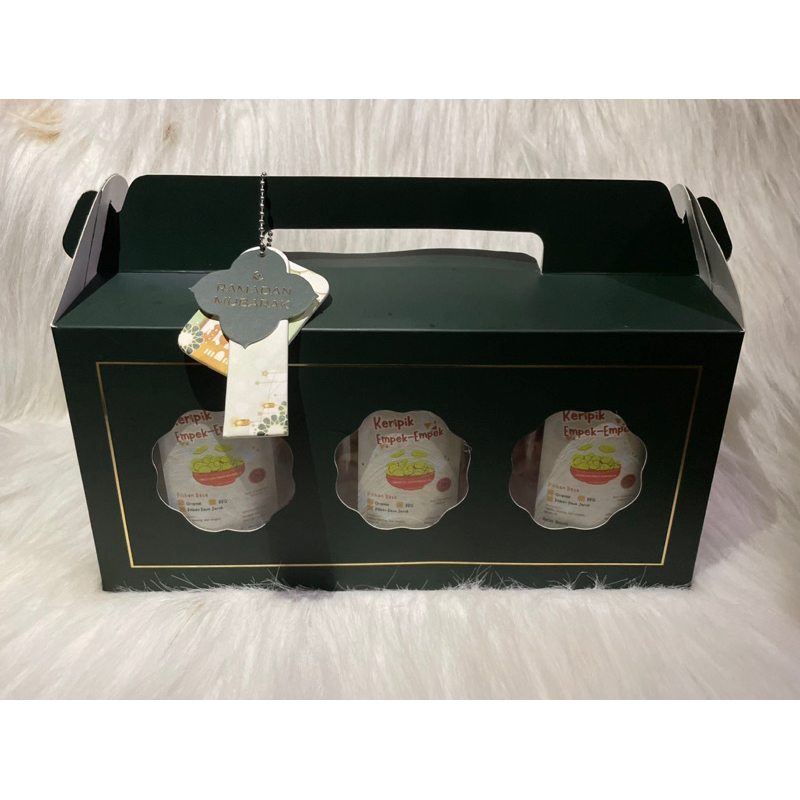 

MURAH PAKET HAMPERS SPESIAL LEBARAN