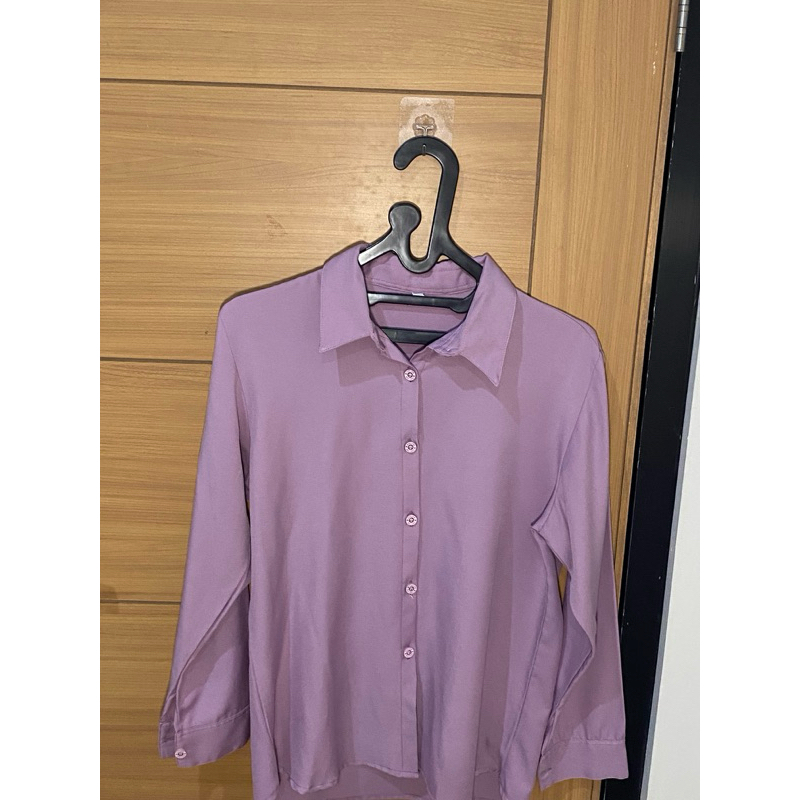 PRELOVED KEMEJA UNGU