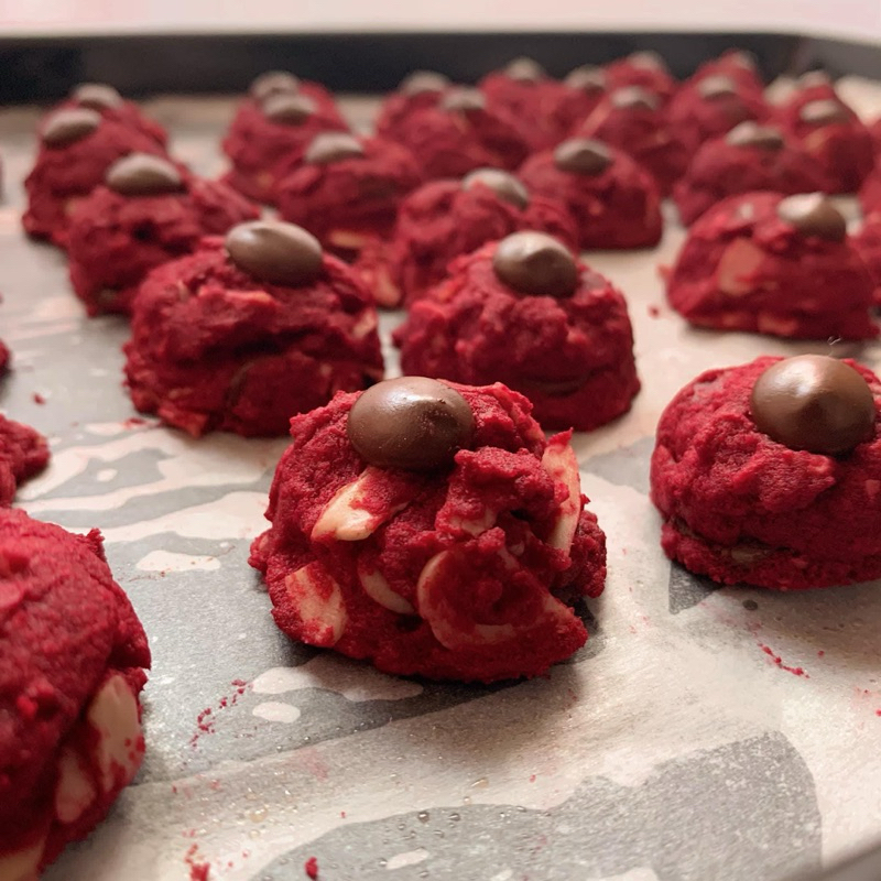 

Red Belgium Cookies