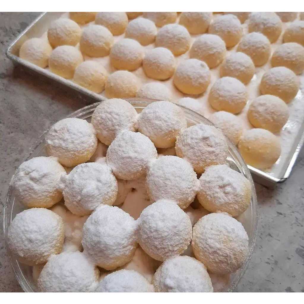 

Kue Kering Putri Salju 250gr Home Made