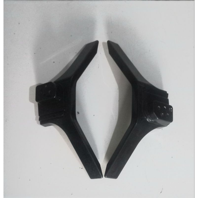 KAKI TV TOSHIBA 32 INCI