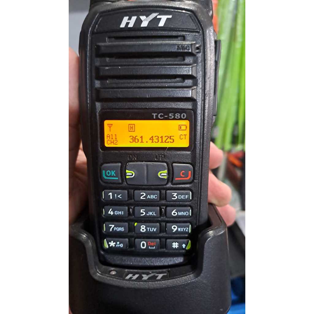 Ht Hyt Tc580u Frekuensi Uhf low band 350Mhz Handy Talkie Hyt tc-580 uhf normal