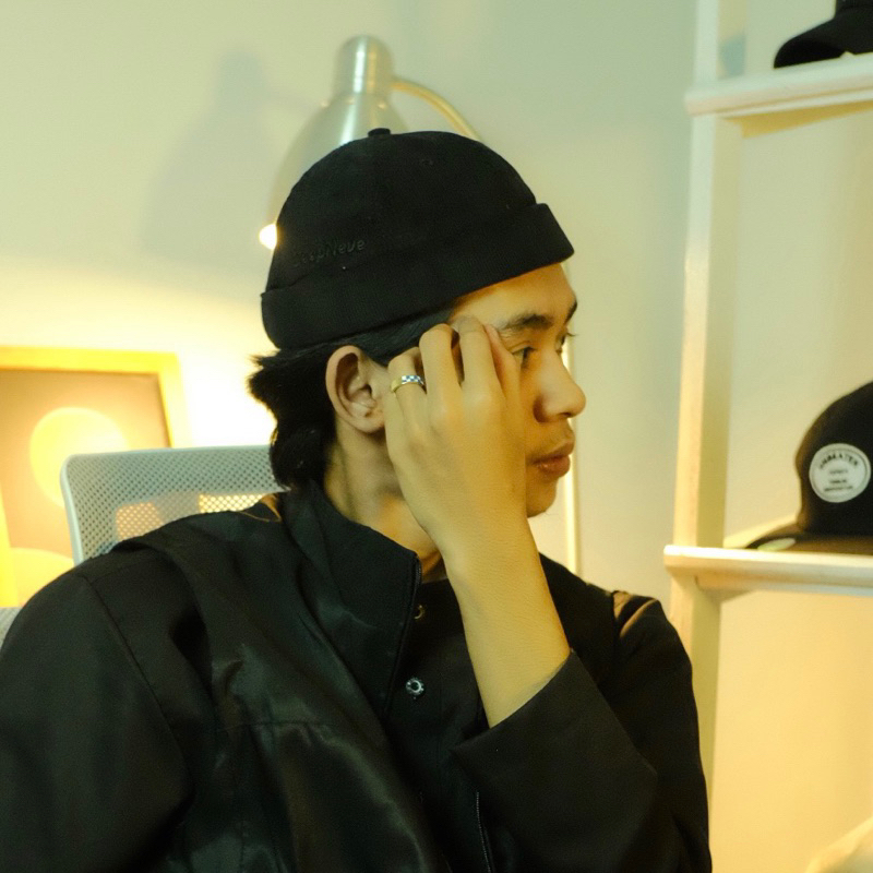 MIKI HAT TOPI PECI CORDUROY HITAM DEEPNEVE