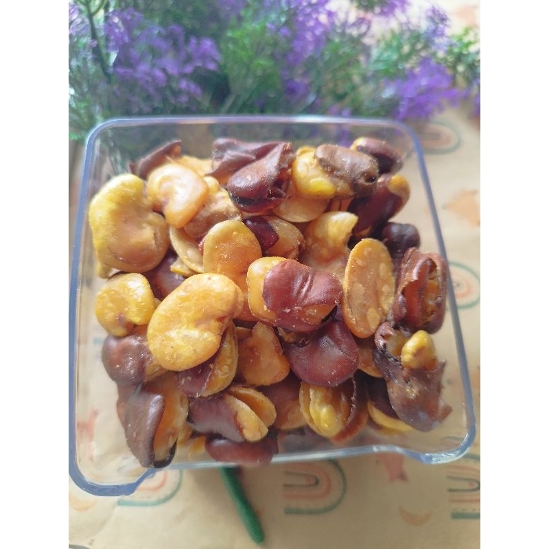 

Kacang Koro