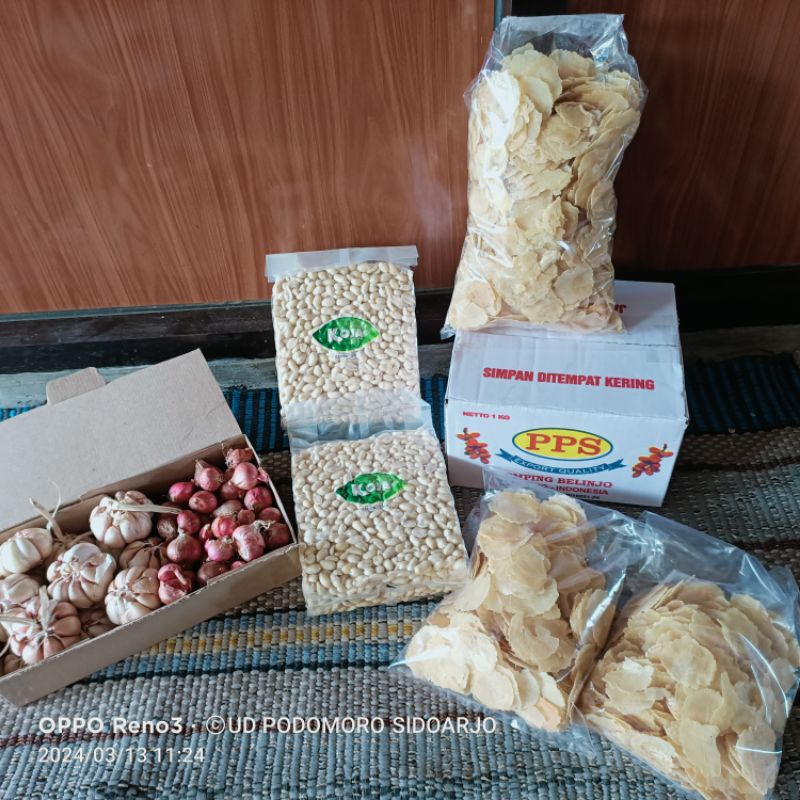 

Paket hemat Podomoro ( emping belinjo, kacang kupas, bawang putih, bawang merah)