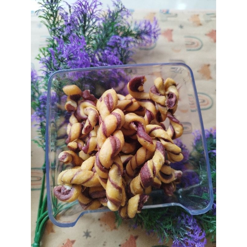 

Makanan Snack Kue Tambang