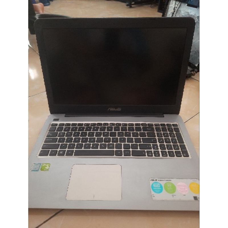 Laptop Asus A556U Core I5 Gen 6