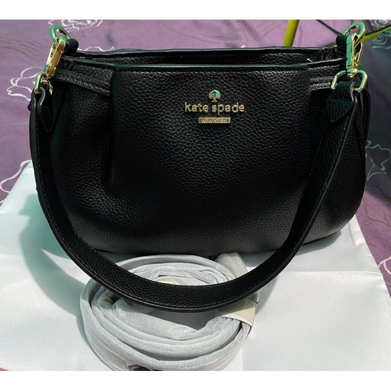 

Tas KS Dumpling Hitam Renera