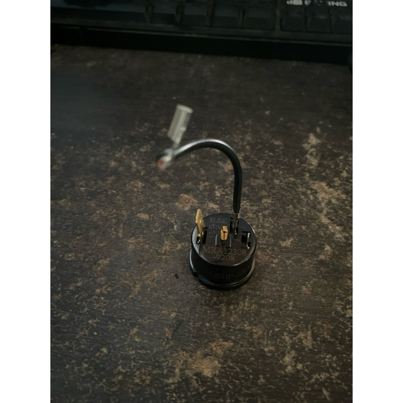 overload bulat kulkas