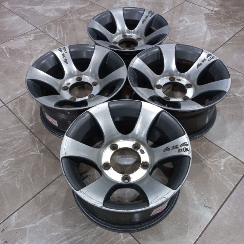 VELG MOBIL BEKAS | EXCEL R15 PCD 5X139.7 ET -13 | KATANA ESCUDO FEROZA