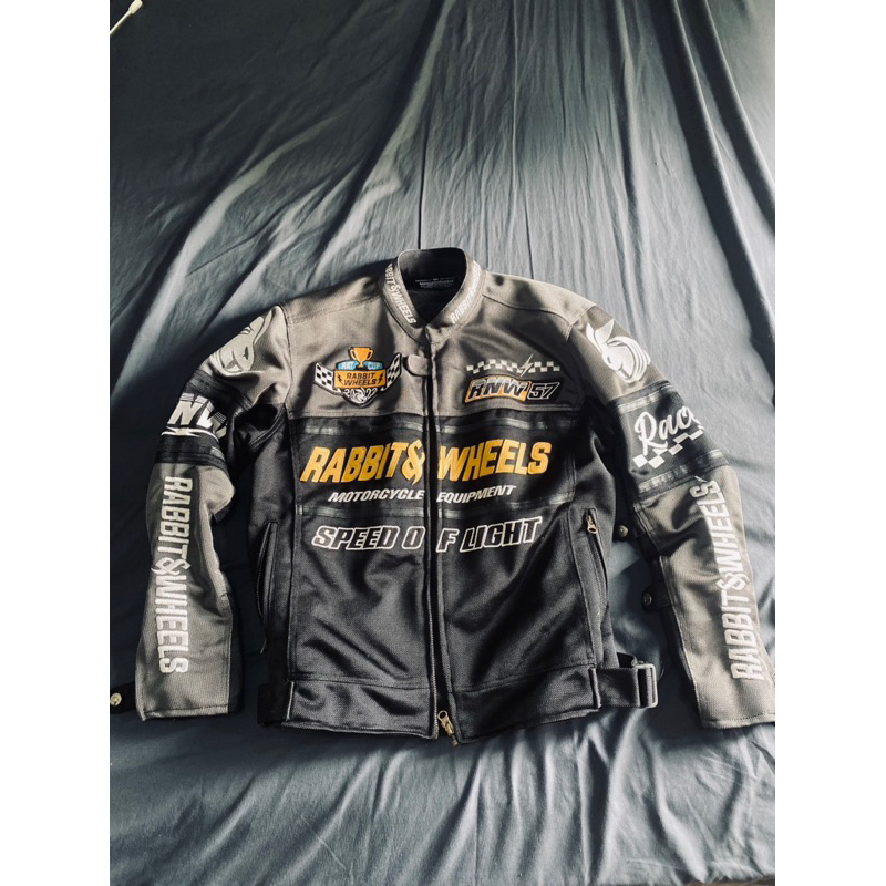 JAKET RABBIT AND WHEELS CARBON