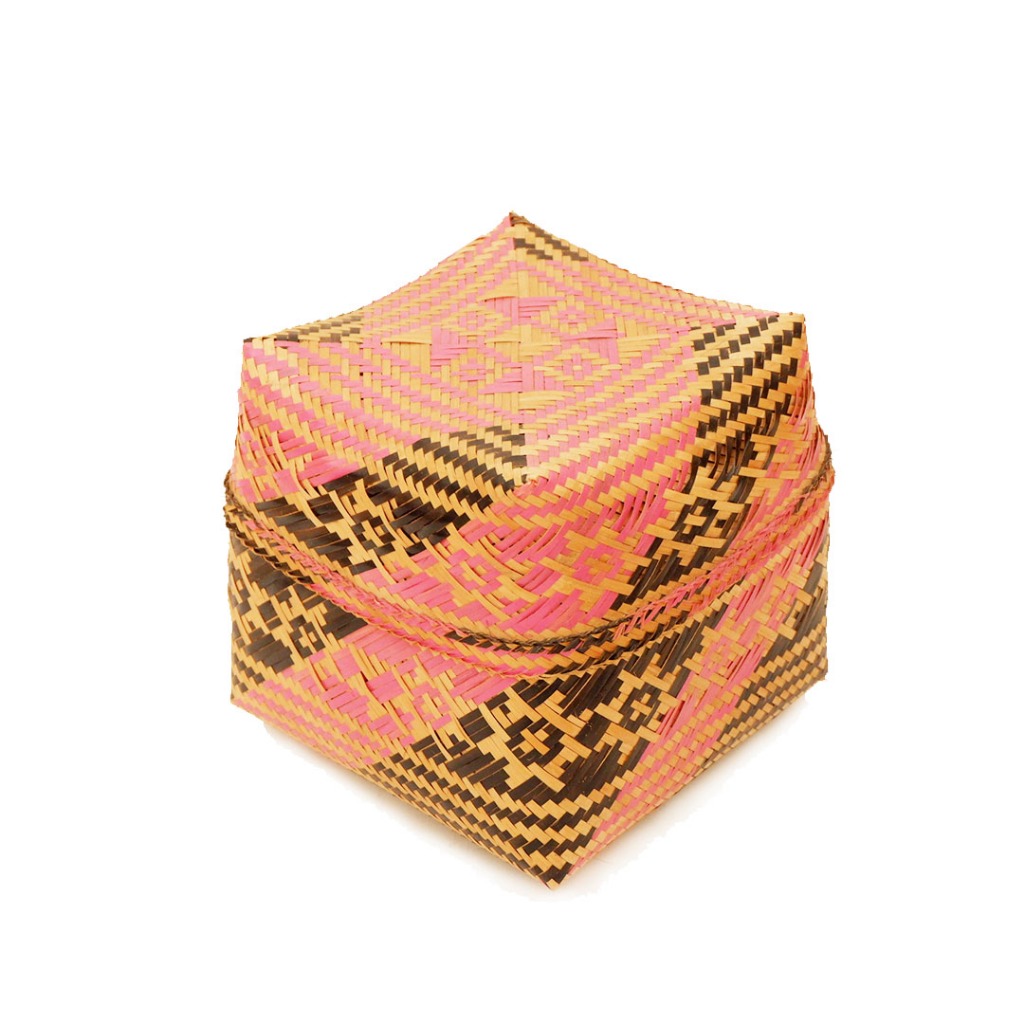 Besek Anyam Motif - Handmade Besek Decoration