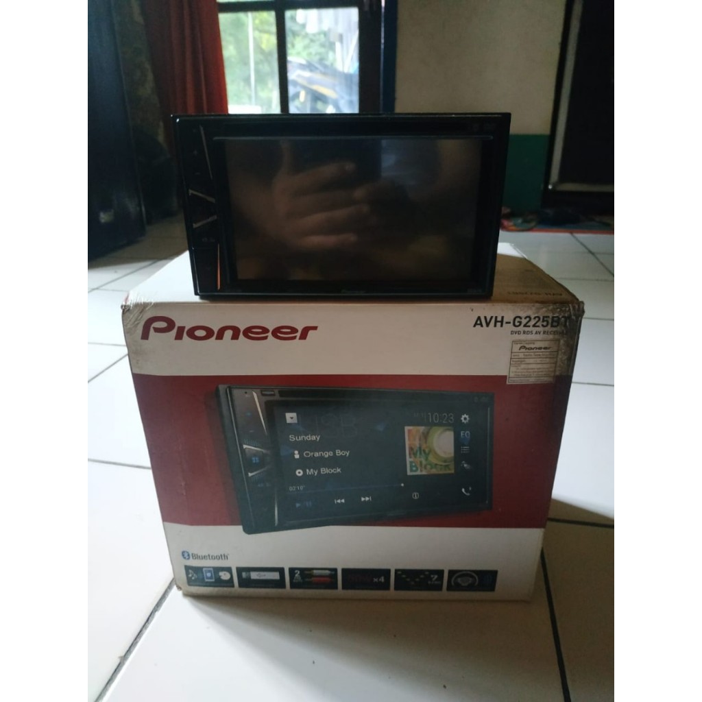 Head Unit Pioneer AVH-G225BT Bluetooth