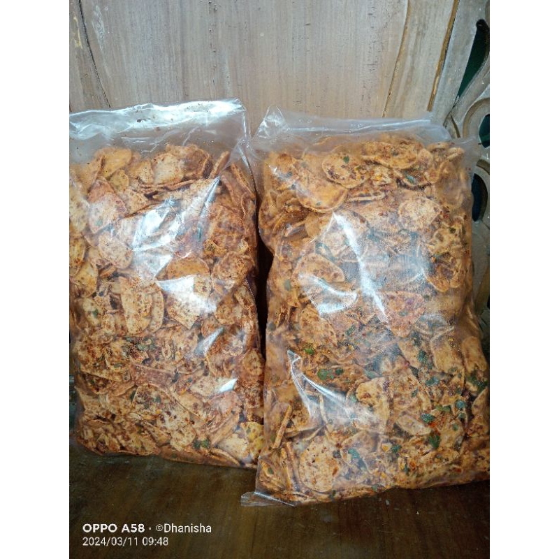 

Basreng daun jeruk KEMASAN 1KG