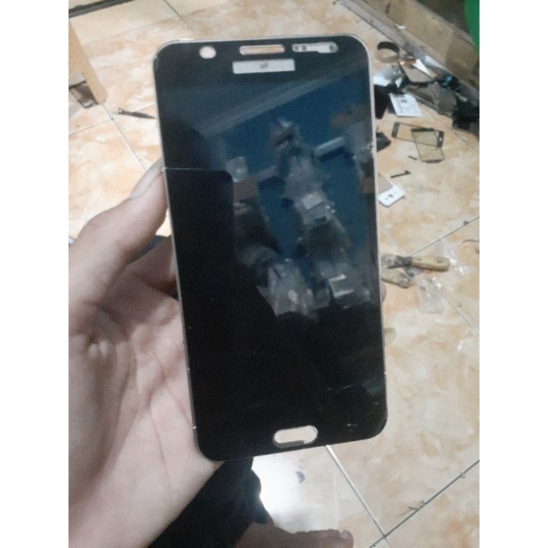 LCD TOUCHSCREEN HP SAMSUNG SM-J700H/J700F/J701F MINUS Tc TETAk SENTUH NORMAL