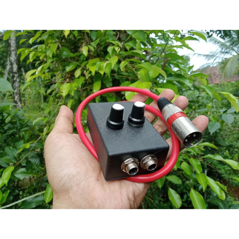 ANTI FEEDBACK MIC 2 INPUT 1 OUTPUT