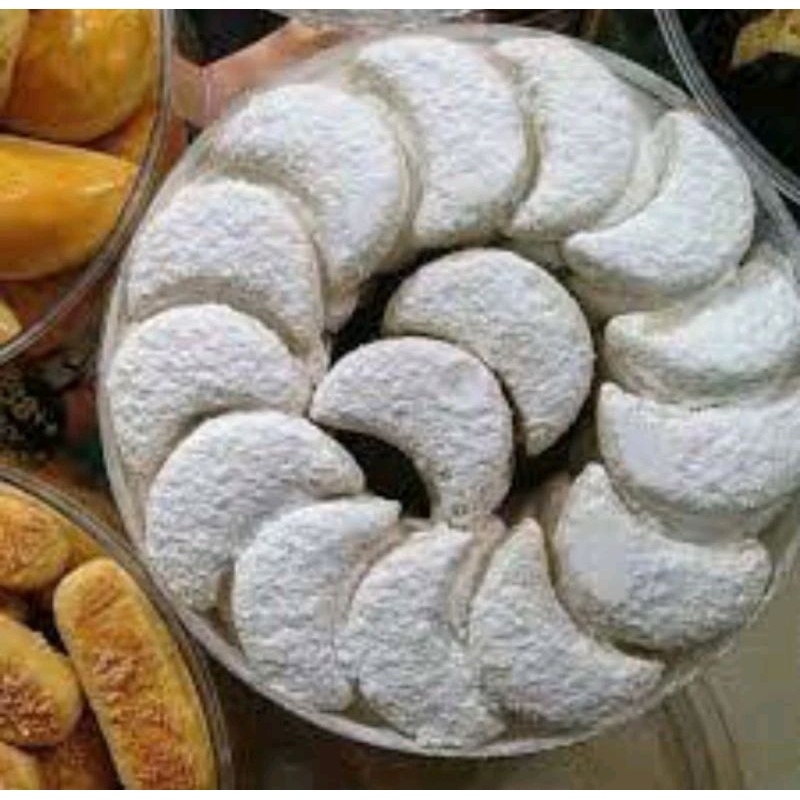 

Kue Putri Salju / Kue Kering Putri Salju