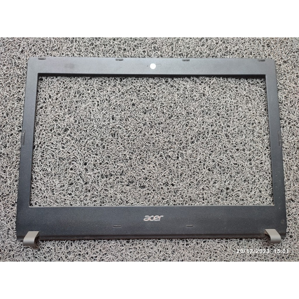 Frame Led Lcd Casing Layar Acer E5-475 E5-476 E5-475G E5-476G E5 475 476 475G 476G