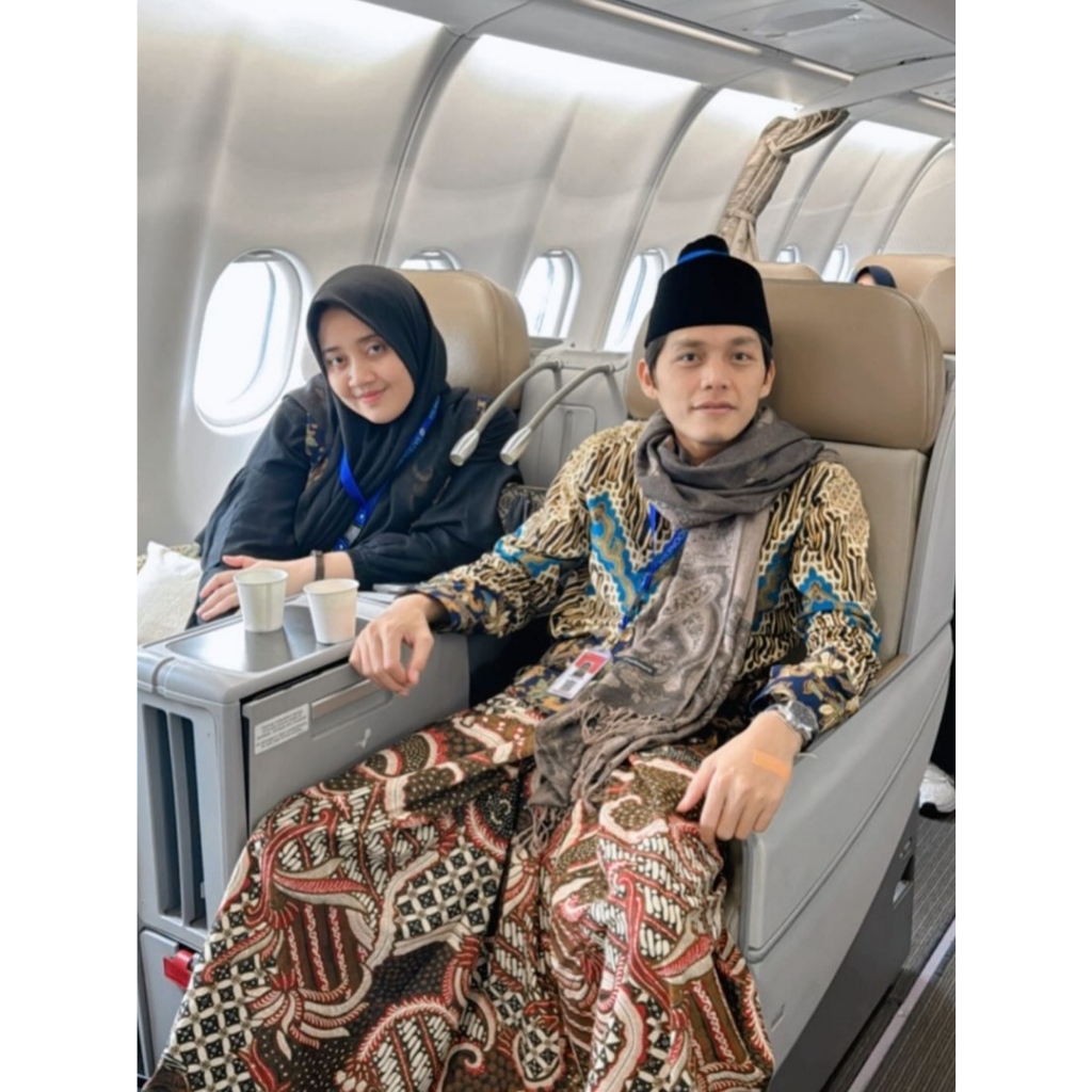 SARUNG BATIK GUS IQDAM SERIES ASLI BLITAR SABILU TAUBAH SARUNG BER TANDA TANGAN GUS IQDAM  BAHAN KAT