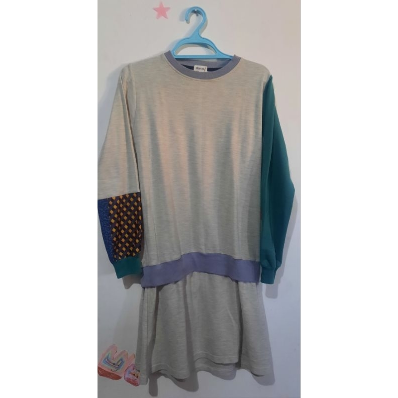 Preloved Tunik DEENAY