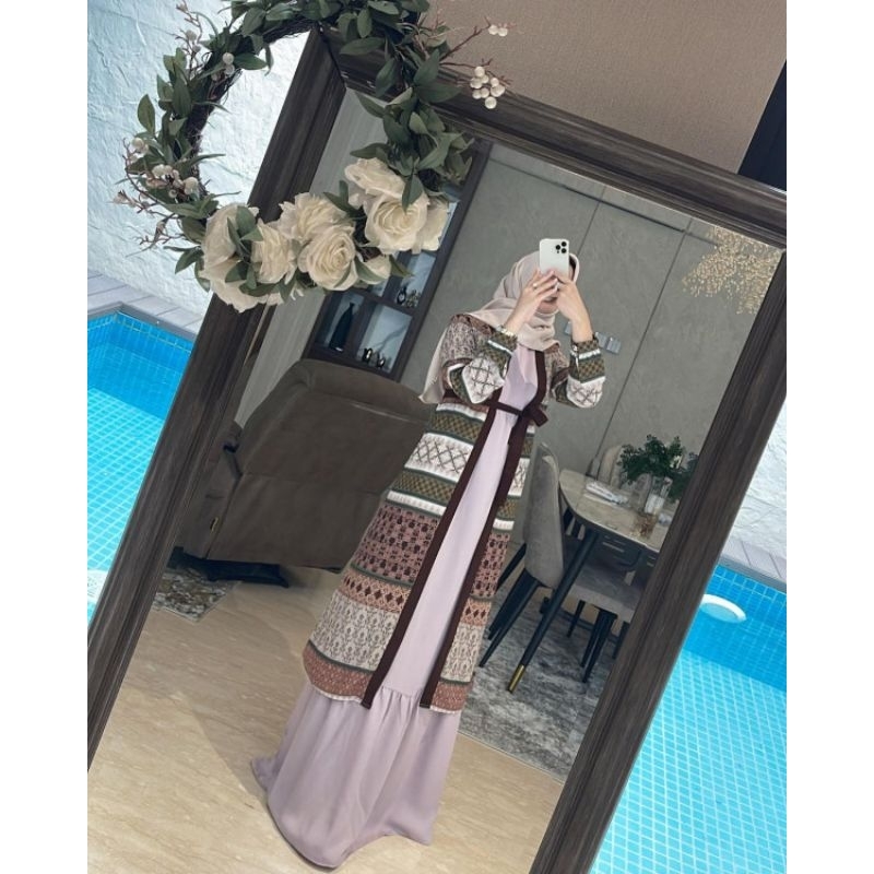 Ameliaa Dress by Kaleela.id Preloved