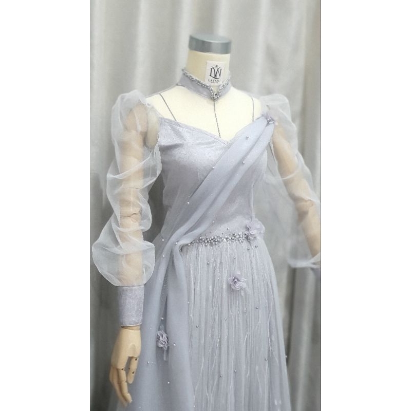 Gaun pesta hijab / gaun prewed hijab by Lavani Atelier