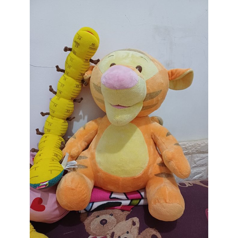 Boneka Tiger disney JUMBO