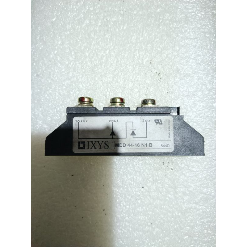 IGBT O IXYS MDD44-16 N1B 64A 1600V