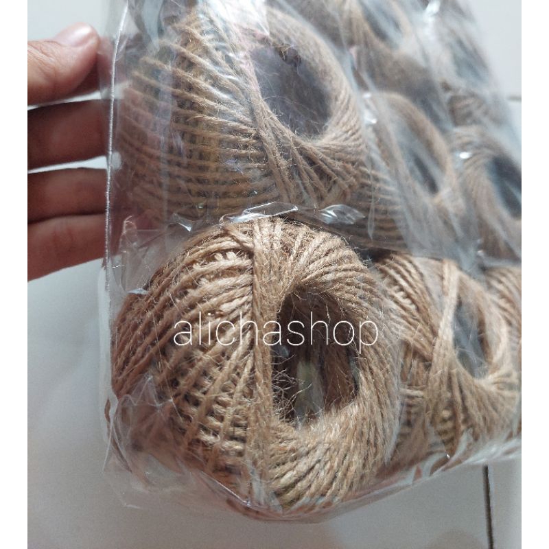 Tali Goni Kecil / Roll