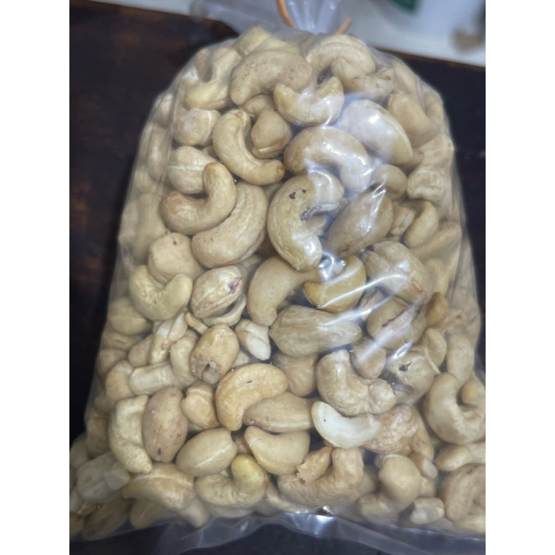 

kacang mede utuh kualitas super repack 100gr