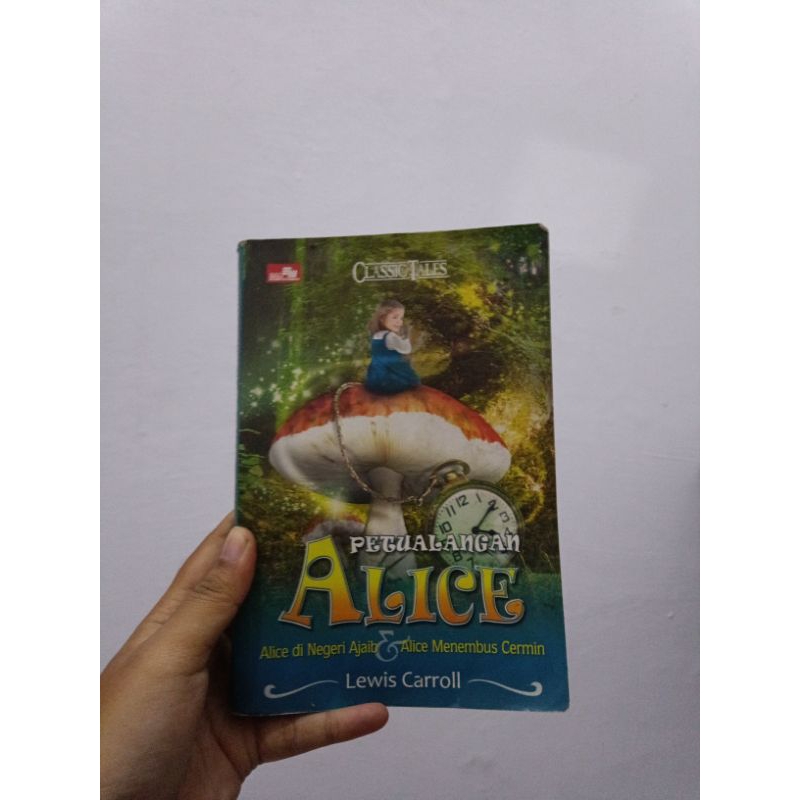

Buku/ Novel Preloved