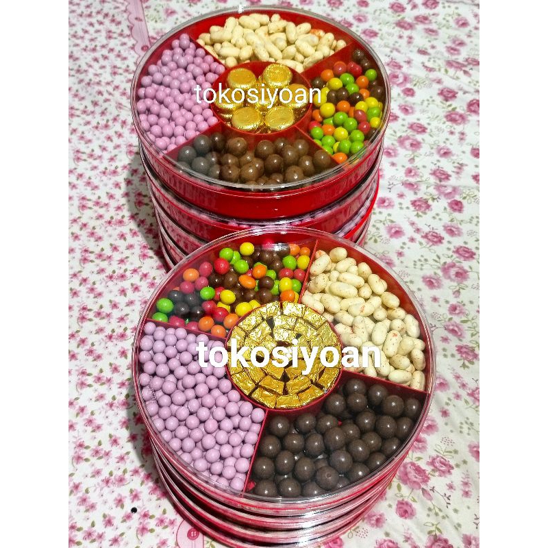 

Hampers Idul Fitri Coklat LAGI'E 829gr Parcel Lebaran Coklat LAGI'E 829gr