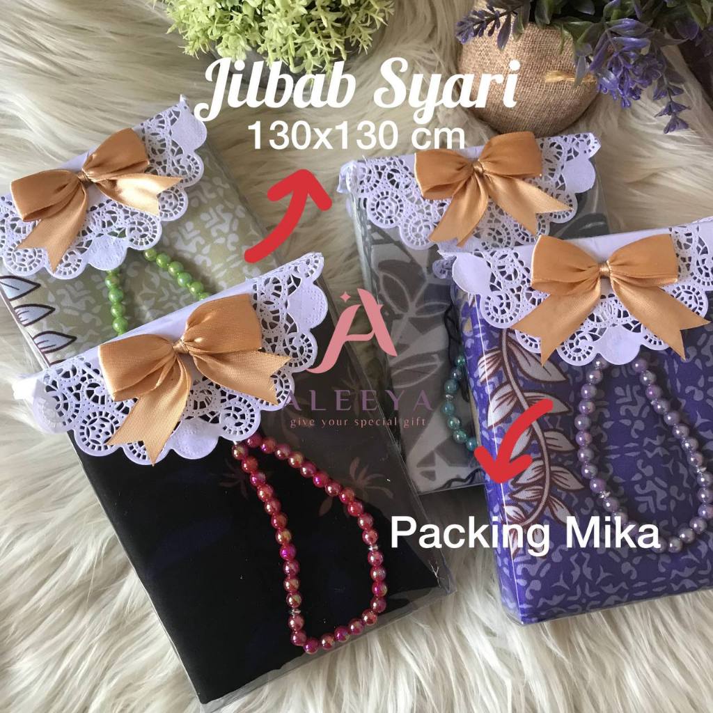 Hampers Hijab Syari Segiempat Azara Voal - Box Mika | Souvenir Haji Umroh Kado Jilbab Guru Lebaran