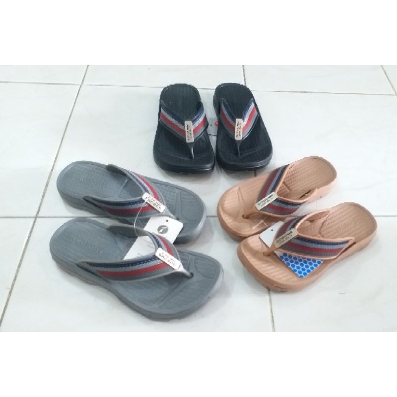 Sandal anak jepit, GOSOME, ringan, empuk. Ukuran 30-35