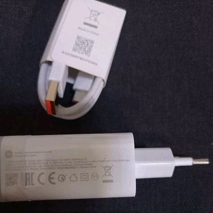 charger xiomi 33watt copotan 1000% bergaransi keasliannya