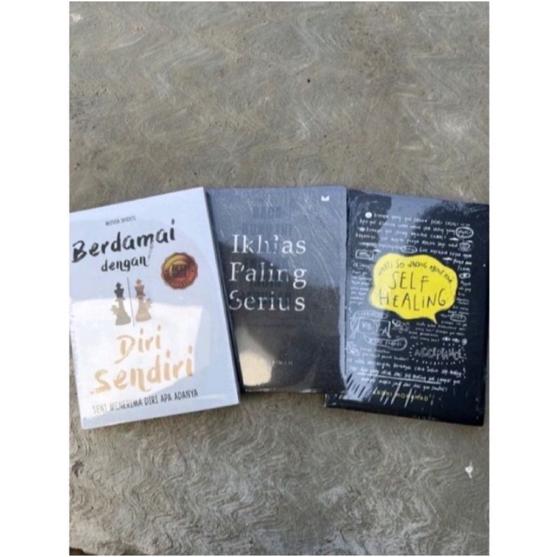 

paket 3 buku untuk membuka pikiran diri sendiri