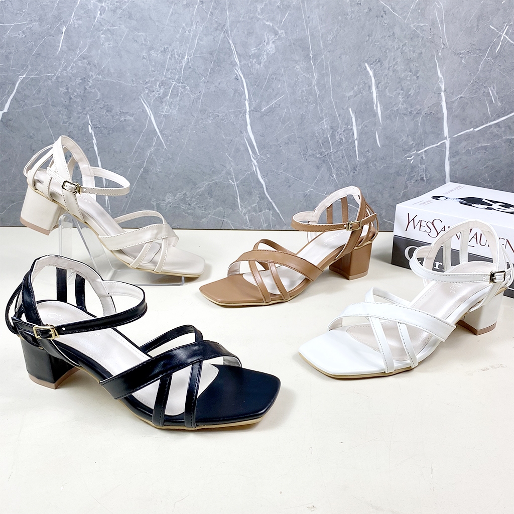 Clarabelle Moana Heels Wanita