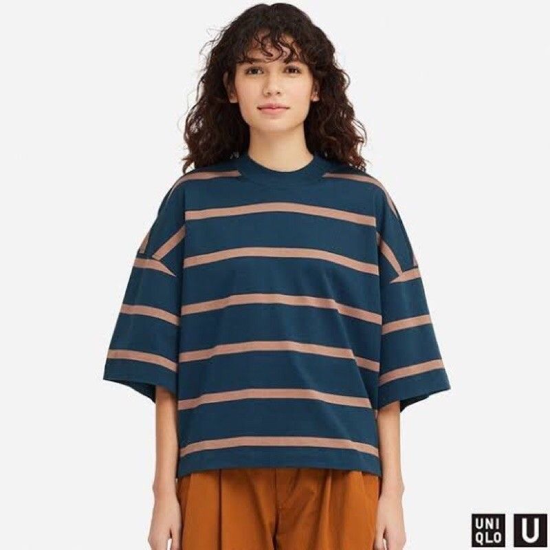 Kaos Uniqlo U Oversized, Emerald Striped T-shirt