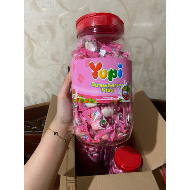 

❤️KIREISHOP❤️ YUPI TOPLES PERMEN LUNAK JAJANAN LEBARAN GROSIR MURAH ENAK