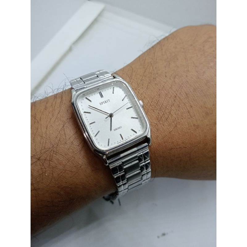 jam tangan vintage Seiko spirit tank