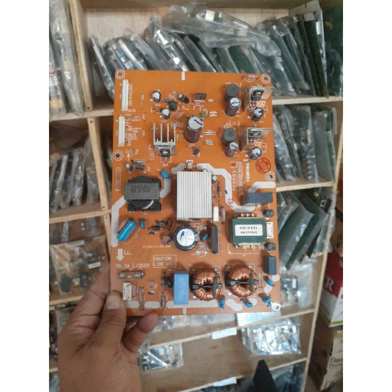 PSU POWER SUPPLY REGULATOR TV TOSHIBA 32AV500E