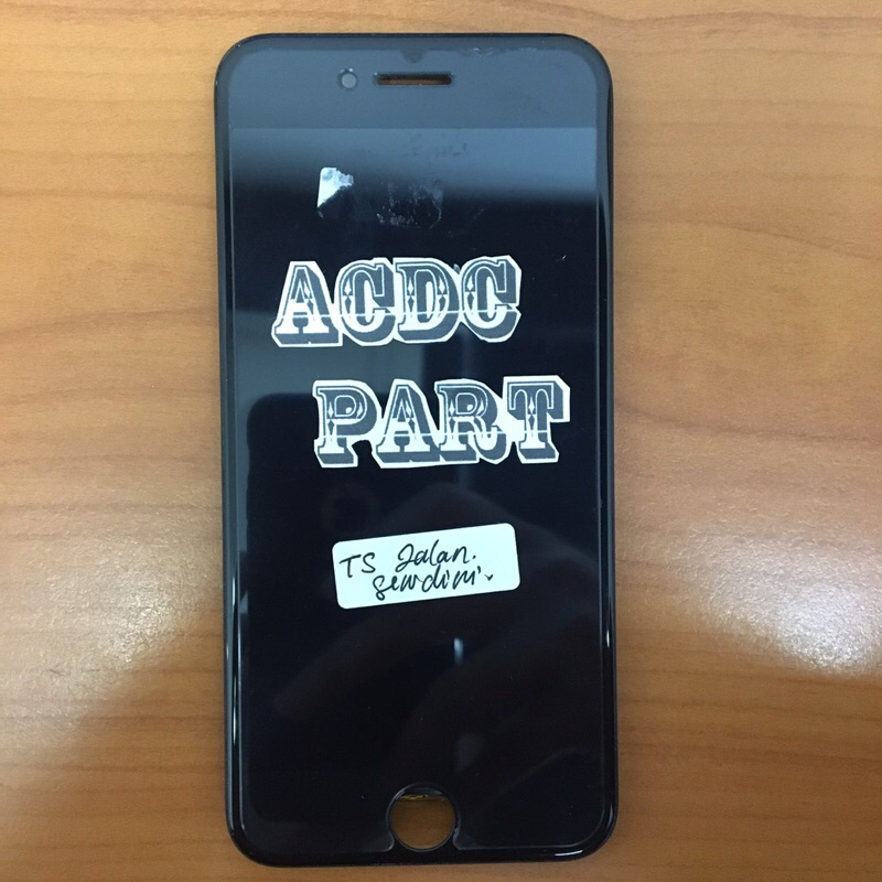 Lcd Touchscreen Rusak iPhone 7 Copotan Tidak Bergaransi