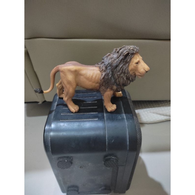 figure animal papo lion male