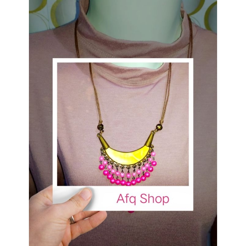 Aksesoris (Kalung hijab)