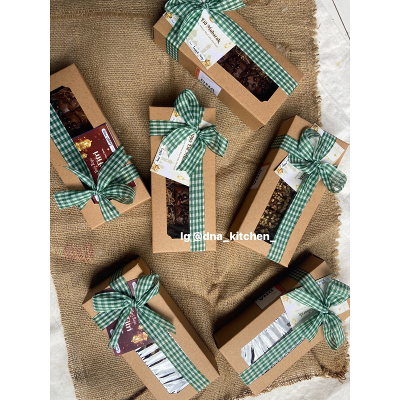 

fudgy brownies hampers ramadhan hampers lebaran