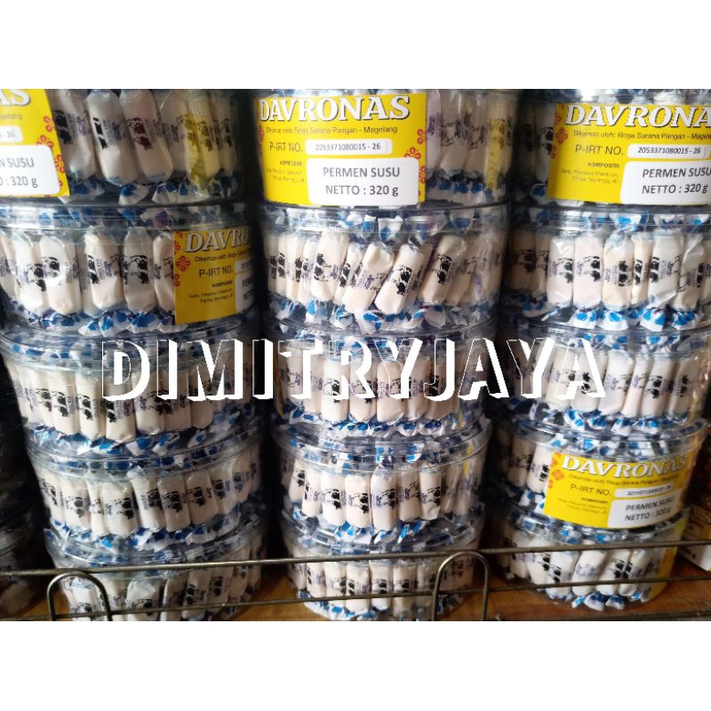 

Permen Susu Davronas 320 gram Toples / Oleh Oleh Magelang Temanggung Wonosobo Yogyakarta / Keripik Kerupuk Cemilan Snack