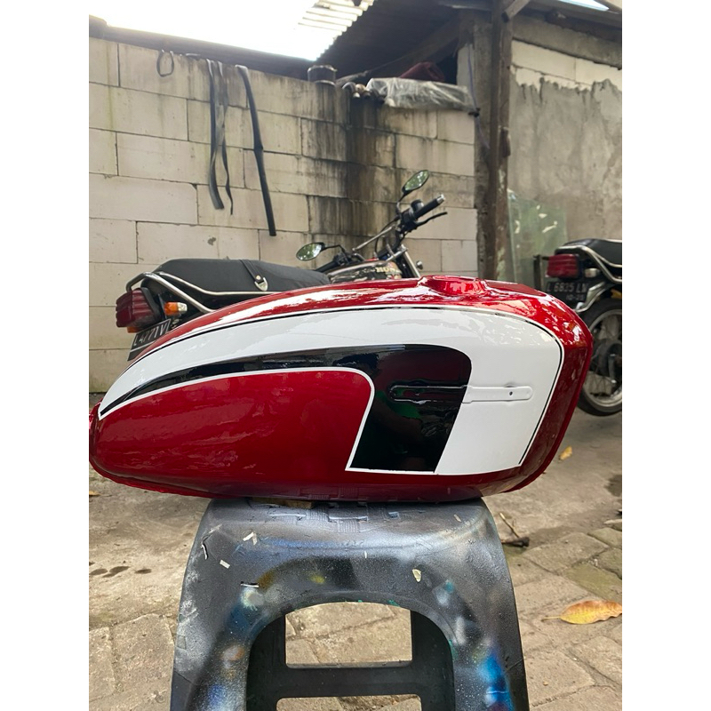 TANGKI CB125 SULTAN PART CAT/BEBAS RIQUES