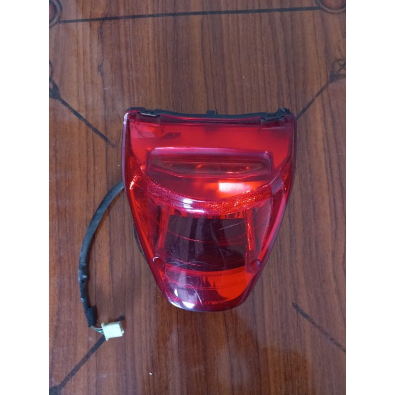 Lampu belakang verza